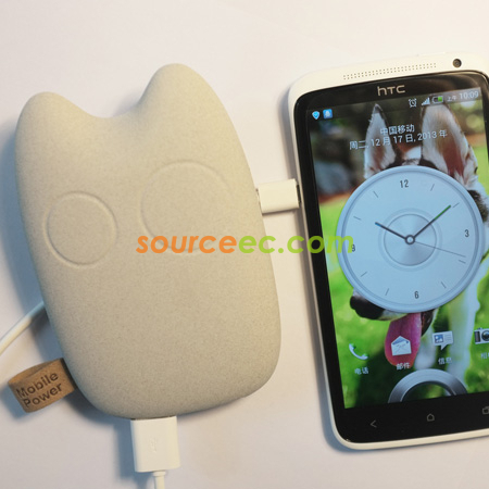 禮品訂造卡通移動充電器紀念品
