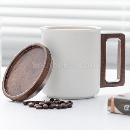 禮品訂造帶蓋木柄陶瓷杯紀念品