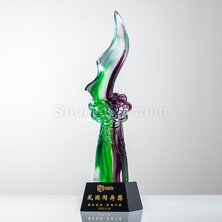 禮品訂造綠紫炫彩琉璃水晶獎杯紀念品