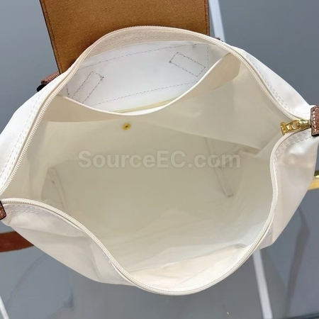 禮品訂造大型雙肩背囊紀念品